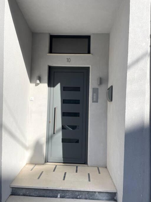 Block Of Flats - Modern Flat Ioannina Exterior photo